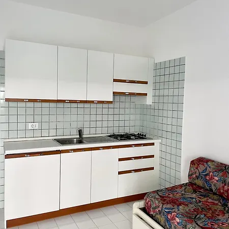 Marco Polo To 公寓 利尼亚诺萨比亚多罗